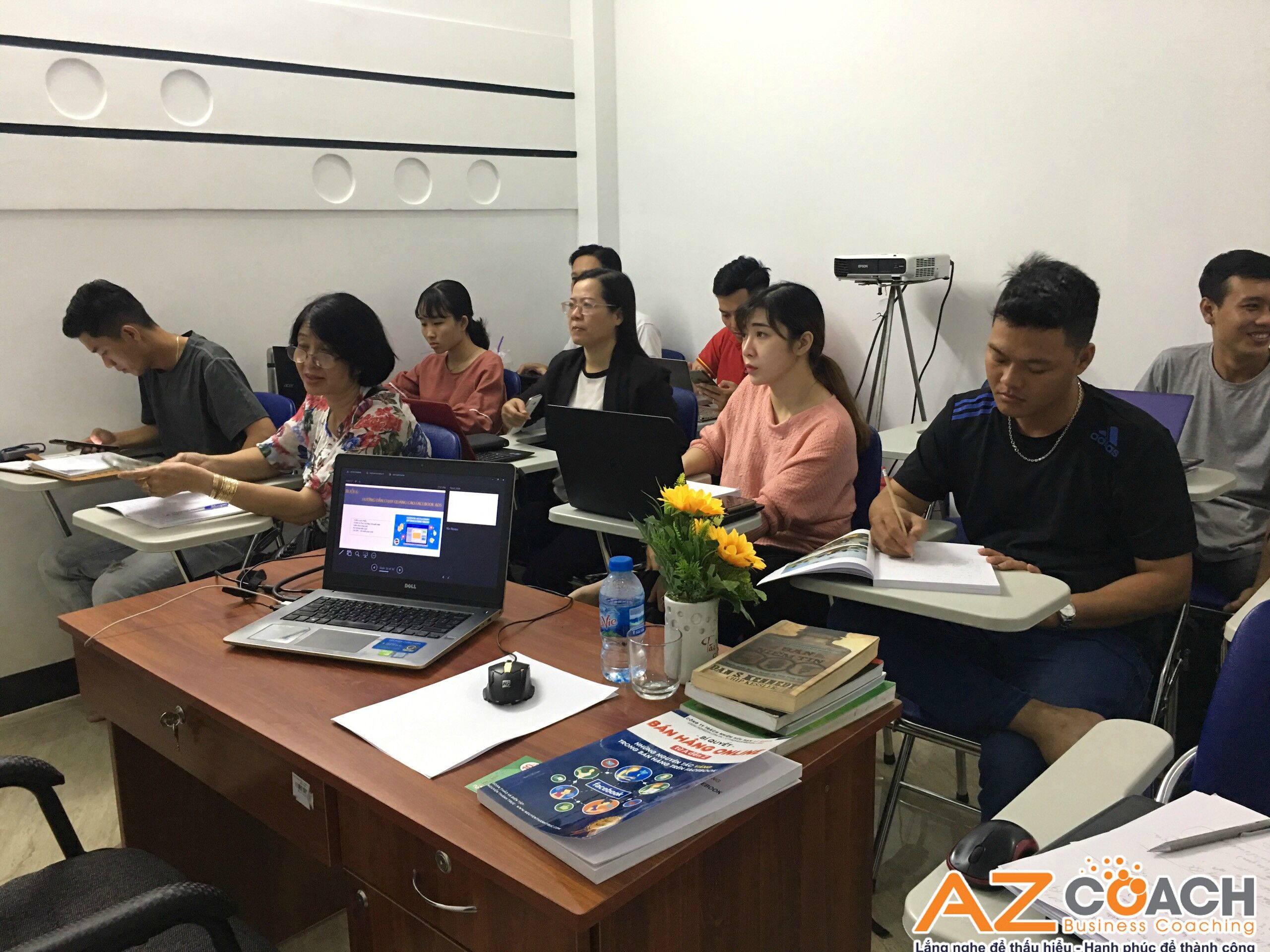 học bán hàng Facebook tại Cần Thơ